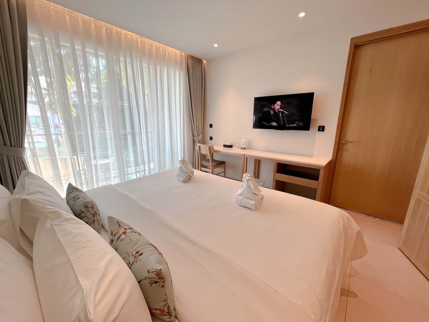 Peach Hill Hotel Resort