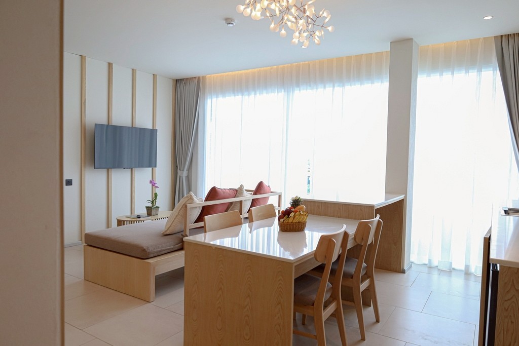 Peach Hill Hotel Resort